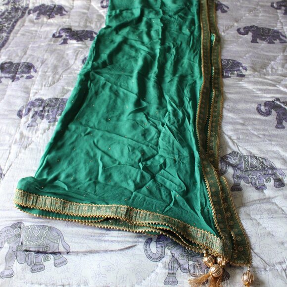 Green Salwar - Picture 4 of 5